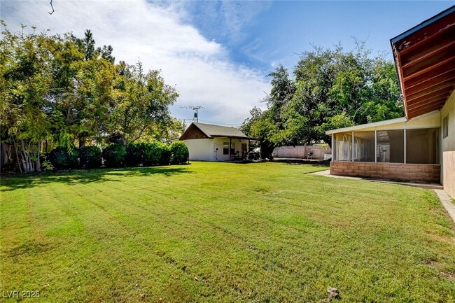 Building Photo - 5649 Sheila Ave