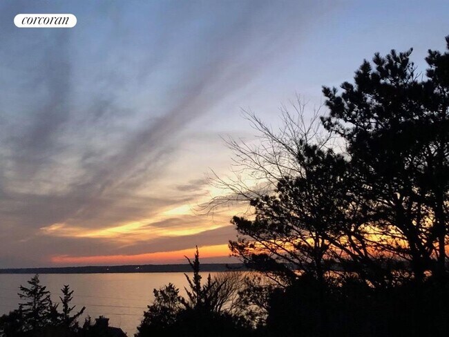 Building Photo - 17 Oceanview Dr