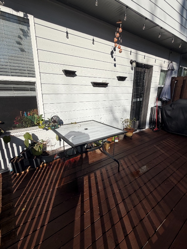 Building Photo - 4762 Sampson Ct.