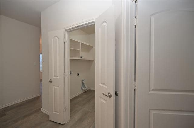 Building Photo - 808 Bahar Ct