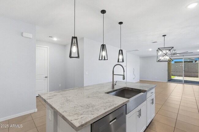 Building Photo - 4535 W Hunter Trl