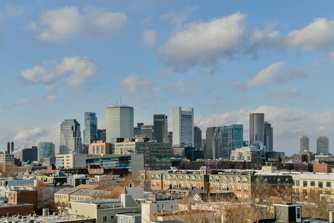 Building Photo - 350 W Broadway