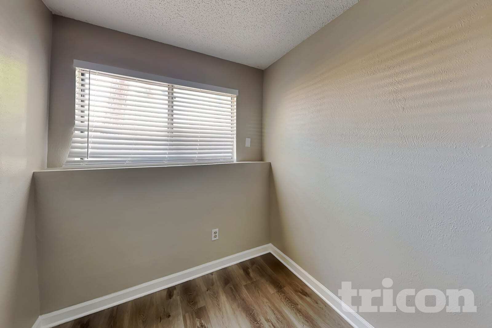 Building Photo - 16890 Blue Mist Cir