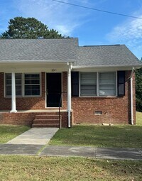 Building Photo - 204 W McNeill St