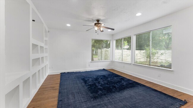 Building Photo - 3818 W Traditions Blvd