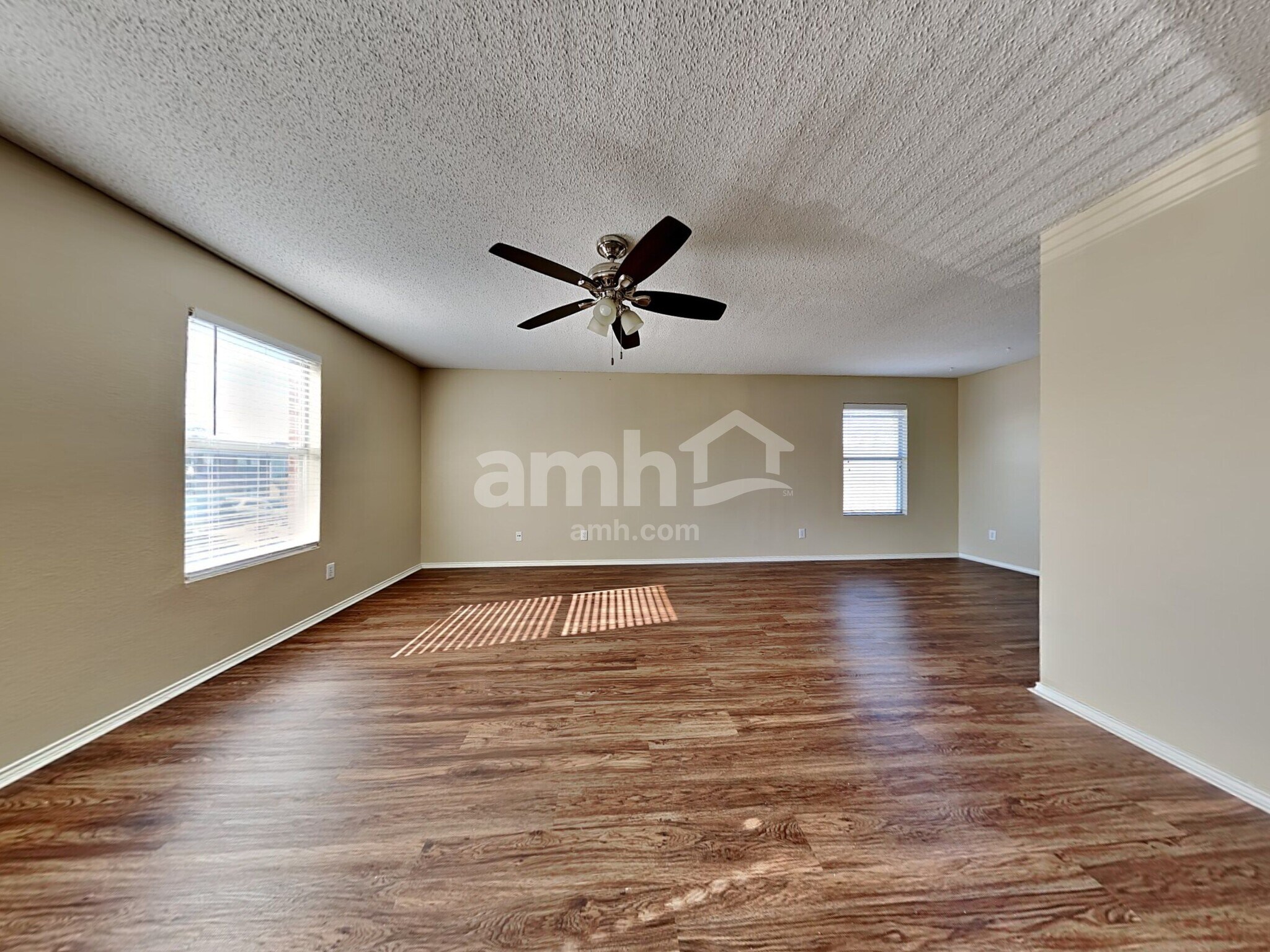 Building Photo - 5350 Driftway Dr