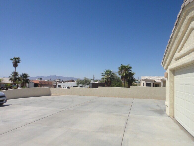 Building Photo - 3894 Bluegrass Ct