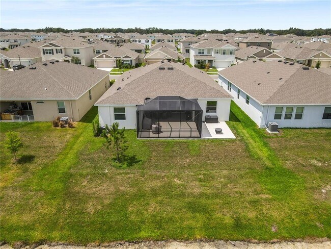 Building Photo - 33700 Hamilton Hl Ln