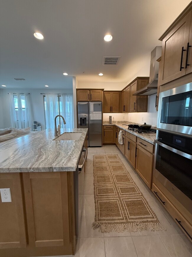 Building Photo - 9234 S 169th Dr