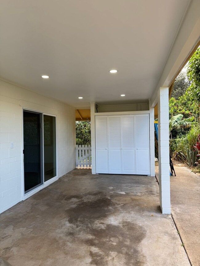 Building Photo - Newly Renovated 2 Bedroom / 1 Bathroom Cottage for Rent in Makawao!