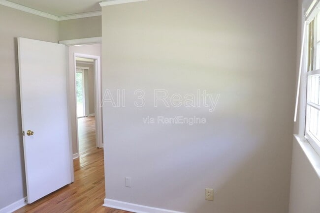 Building Photo - 939 Green Ridge Ct