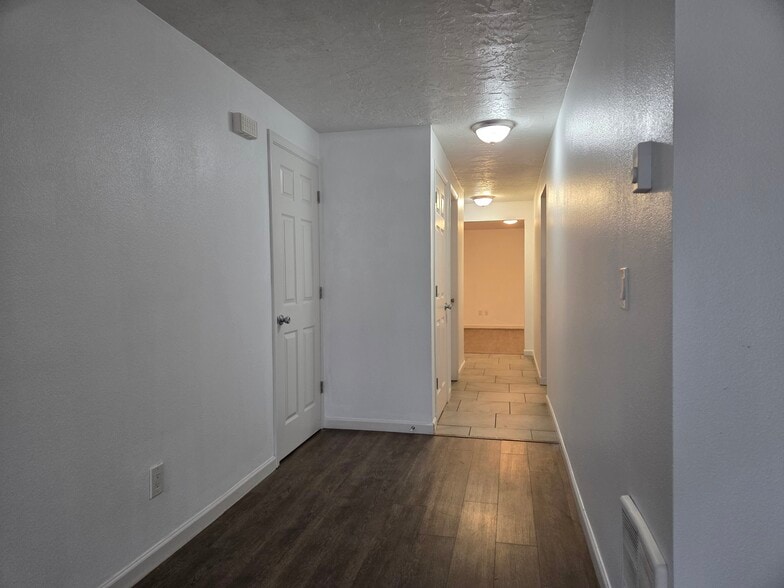 Building Photo - 3380 SE 1st St