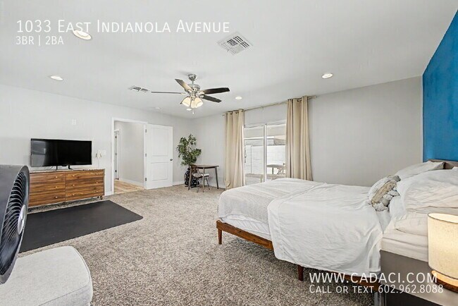 Building Photo - 1033 E Indianola Ave