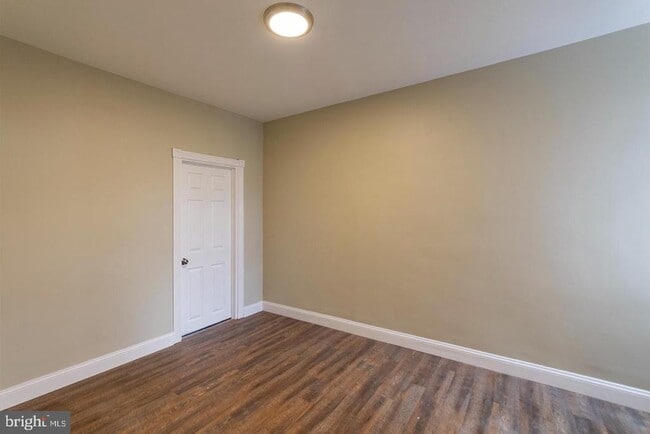 Building Photo - 2023 S 22nd St