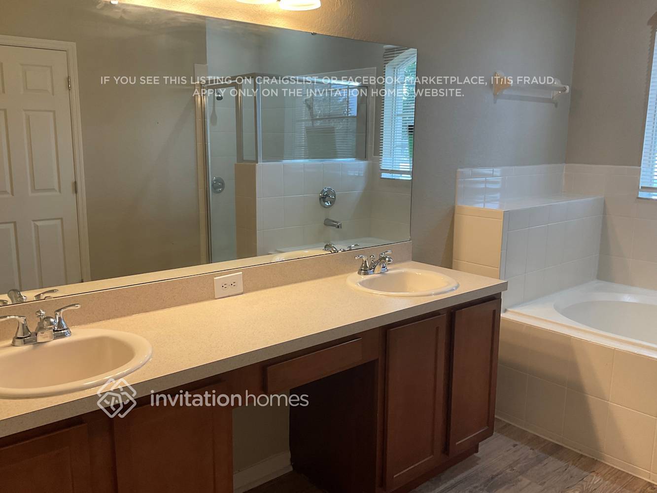 Building Photo - 5708 Great Egret Dr