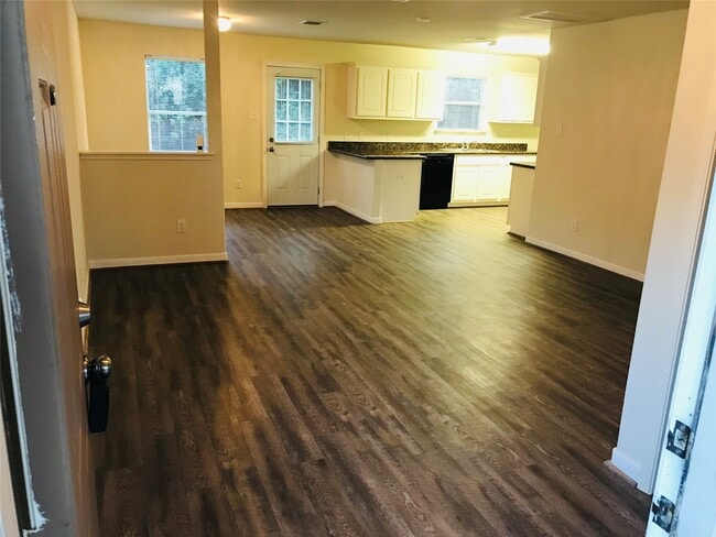 Building Photo - 28854 Llano River Loop
