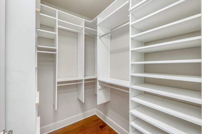 Building Photo - Gorgeous Regatta Bay 3 Bedroom Townhouse!