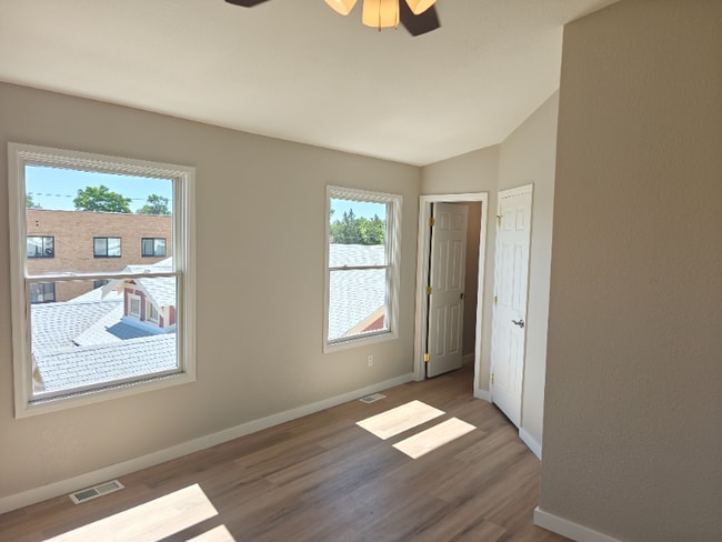 Building Photo - 3130 W 38th Ave