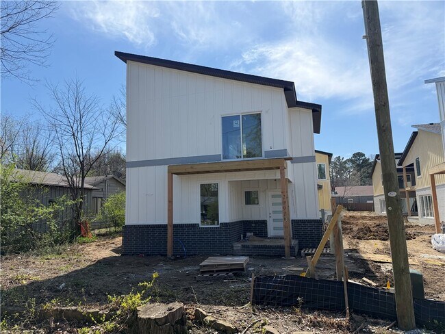 Building Photo - 2091 W Ora Dr