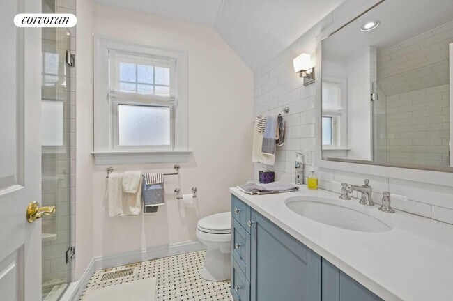 Building Photo - 26 Briarcroft Dr