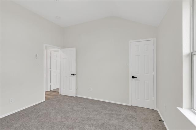 Building Photo - 438 Stanley Falls Dr