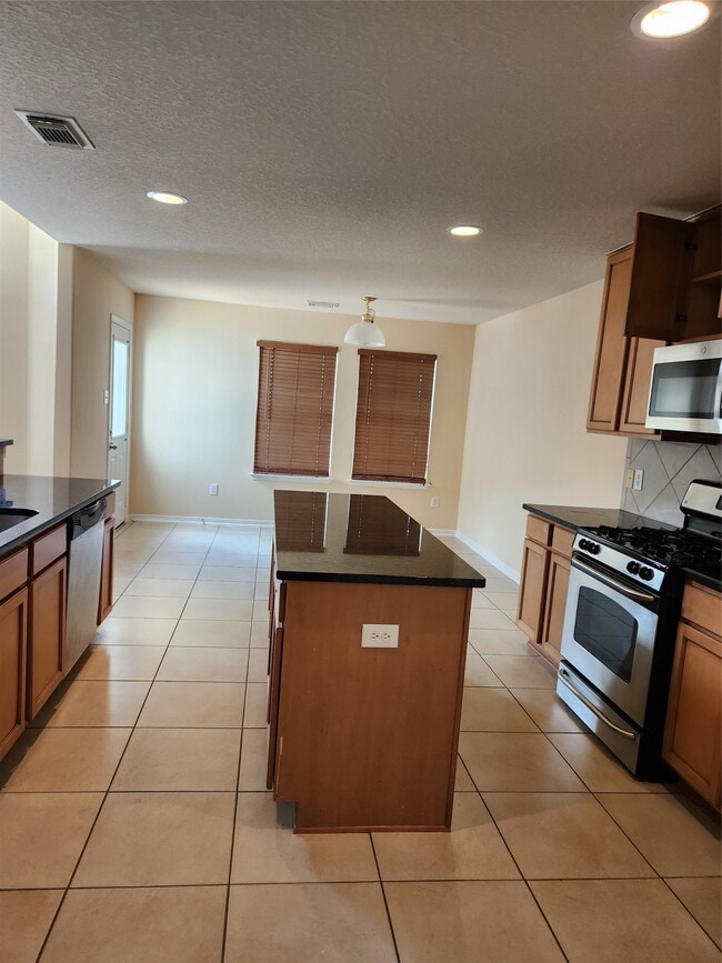 Building Photo - 15319 Streetcar Ct