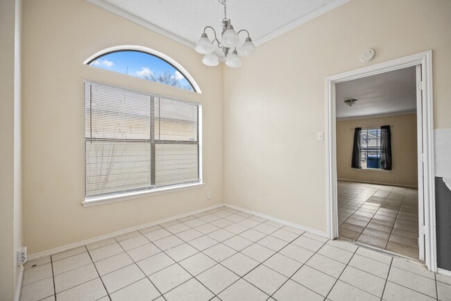 Building Photo - 4130 Hunters Sun Dr