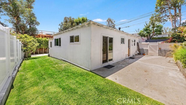 Building Photo - 708 S Redondo Ave