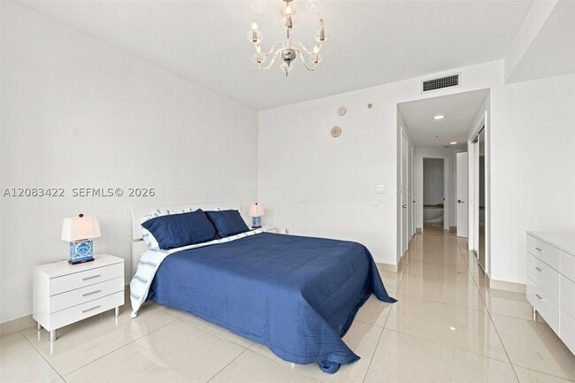 Building Photo - 18201 Collins Ave