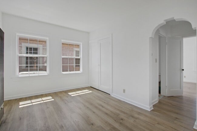 Building Photo - 3034 Fairmount St