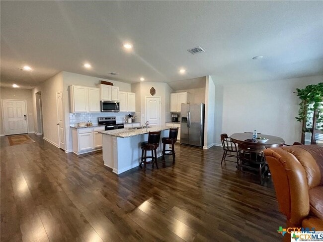 Building Photo - 2125 Wood Drake Ln