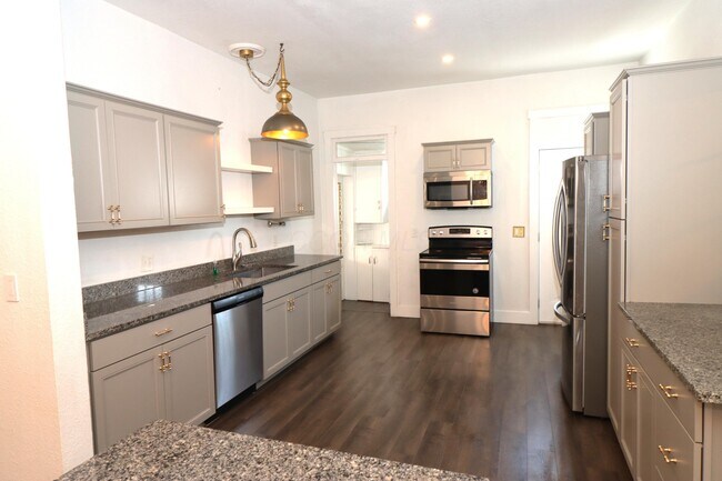 Building Photo - 120 S Court St