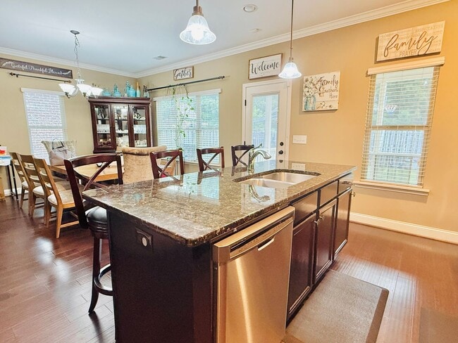 Building Photo - Black Creek Station – Just 8 Minutes from ...