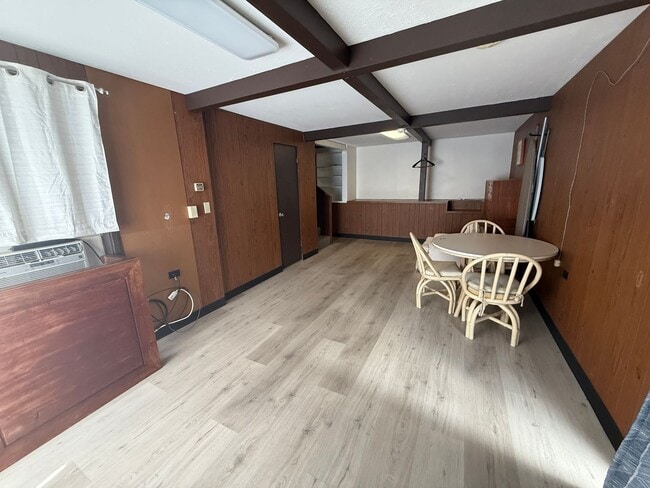 Building Photo - Aiea 3-bedroom 2 bath with 1 assigned parking