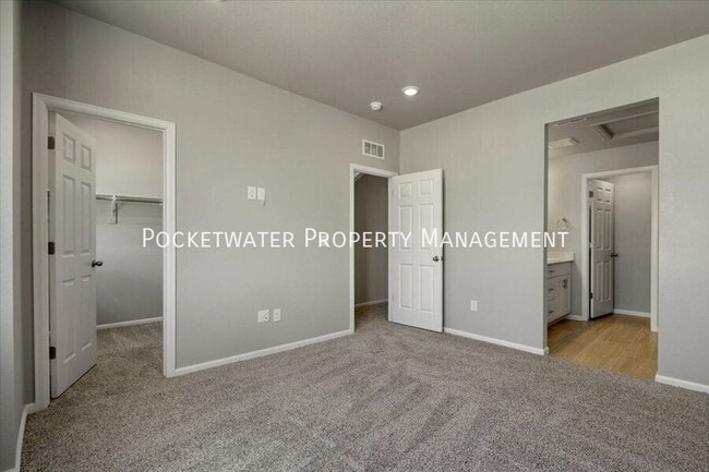 Building Photo - 2289 W 166th Ln