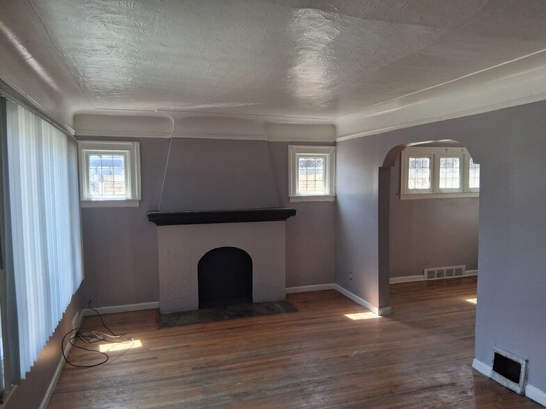 Building Photo - 14903 Appoline St