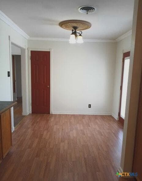 Building Photo - 1306 Duvall Dr