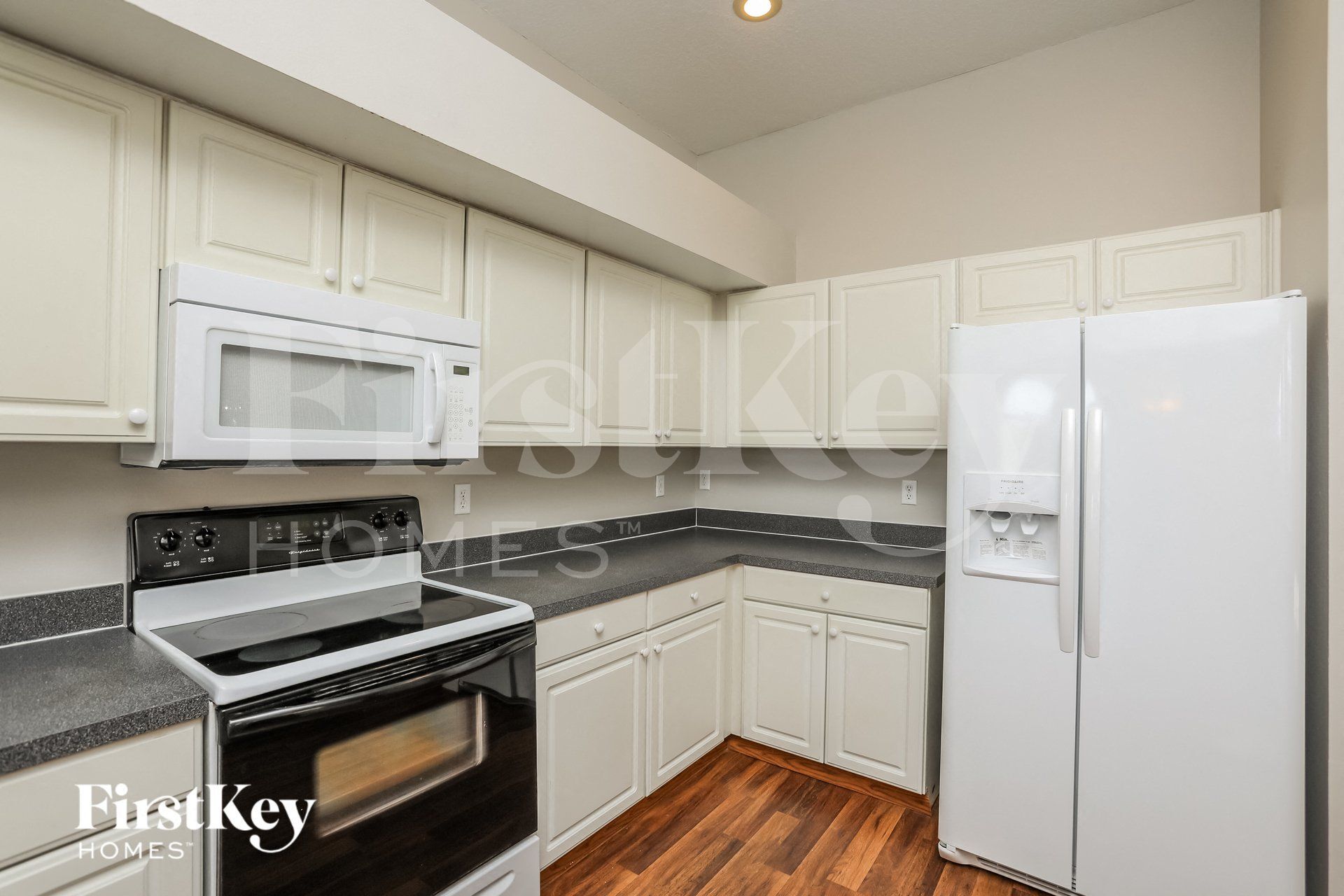 Building Photo - 62 Abbey Hollow Dr