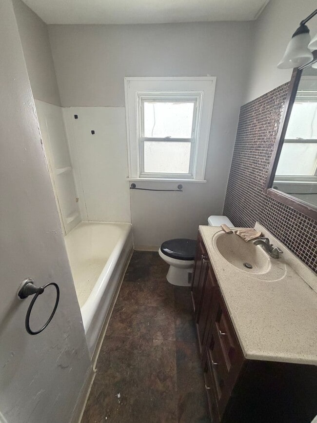 Building Photo - 22680 Coulter Ave