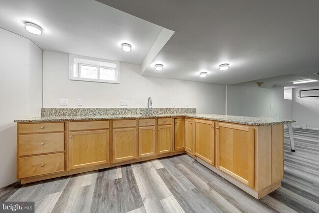 Building Photo - 4144 Addison Rd