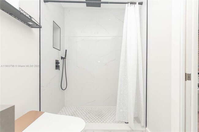 Building Photo - 2360 SW 12th St