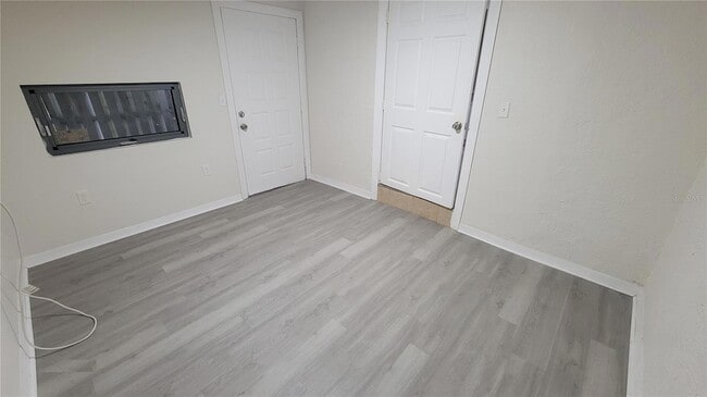 Building Photo - 1103 Errol Pl Cir