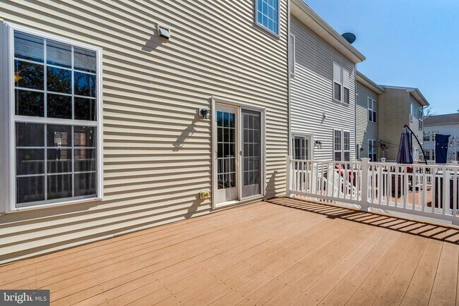 Building Photo - 6830 Hartzell Hill Ln