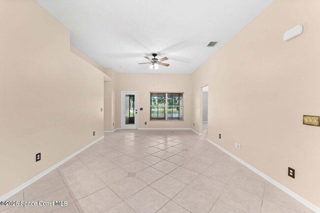 Building Photo - 4741 Decatur Cir