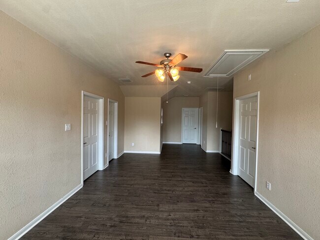 Building Photo - 13108 Shallow Falls Ln
