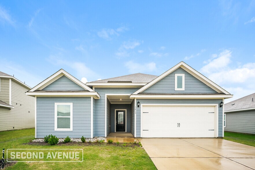 Primary Photo - 1413 Sunkiss Dr