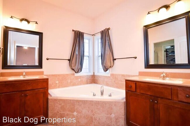 Building Photo - 5 br, 3 bath House - 2421 Brooke Bend