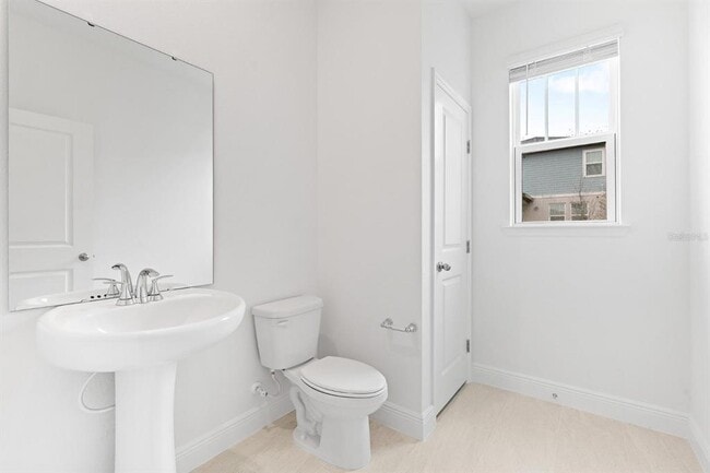 Building Photo - 2276 Hen Rd