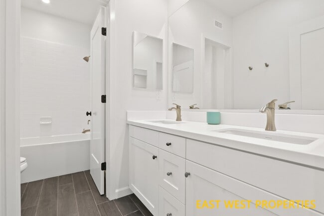 Building Photo - 136 Falcon Rdg