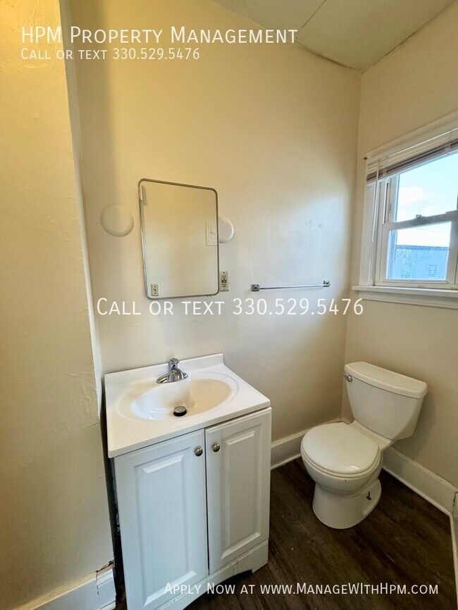 Building Photo - 1107 Cleveland Ave SW